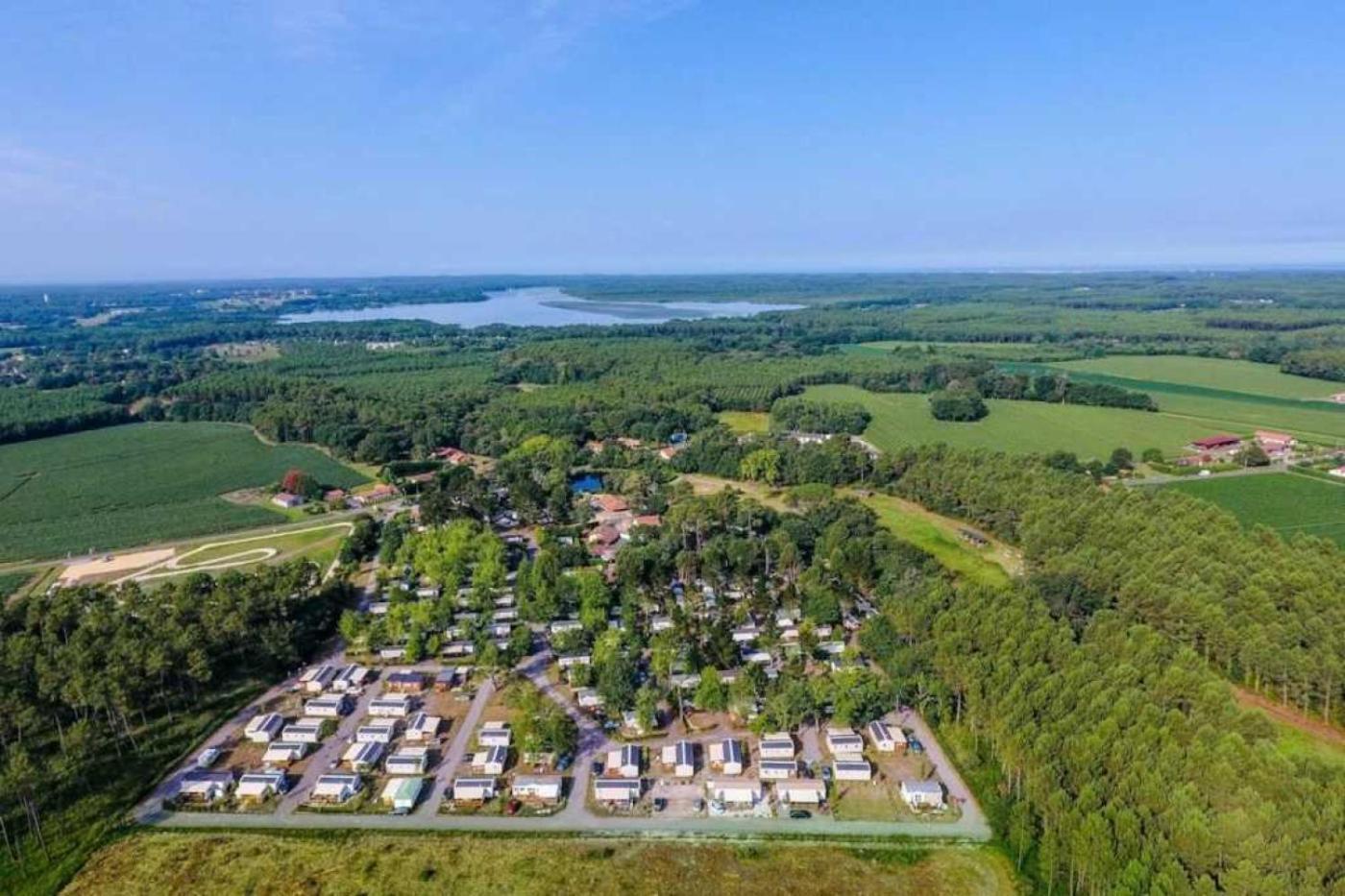 Campsite 4 Etoiles - Piscine - Eecabc Azur